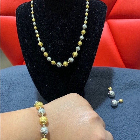 💝Authentic 18K Two Tone Gold Set 🌺💕 - Picture 3 of 6